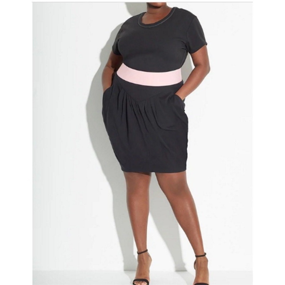 NWT See Rose Go 3X The Cheeky Skirt Black & Pink 92312